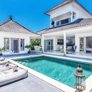 Maviba , Seminyak (Bali) Indonesia