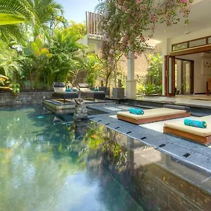 Kipas , Seminyak (Bali) Indonesia
