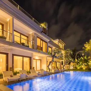 Mokko Umalas Bali , Seminyak (Bali) Indonesia